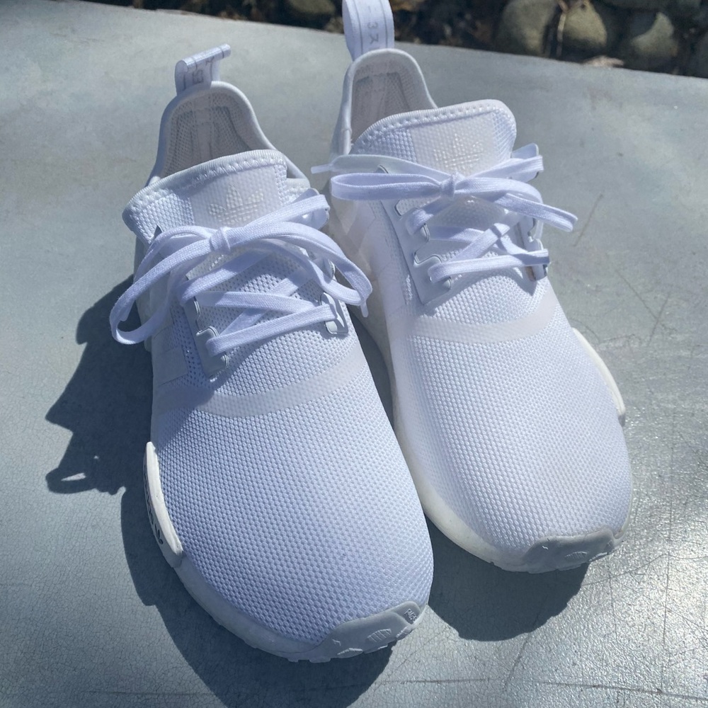 ADIDAS NMD_R1 ***FREE SHIPPING***